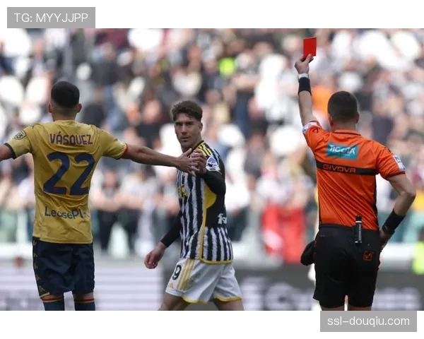 弗拉霍维奇造点破门助尤文图斯取胜 终结个人进球荒重拾信心 弗拉霍维奇造点破门助尤文图斯取胜 终结个人进球荒重拾信心