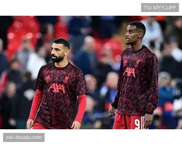 TA透露利物浦担忧伊萨克伤势，疑似腿部骨折